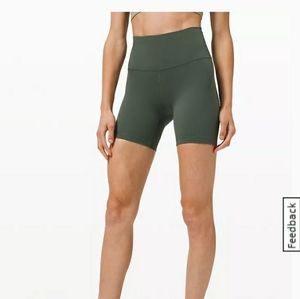 Wunder Train high rise shorts
